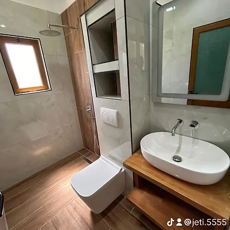 Guest house Jeti
