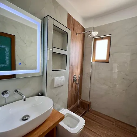 Guest house Jeti Ksamil
