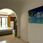 Jeti Ksamil